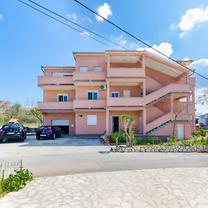 Apartman And Ljubica