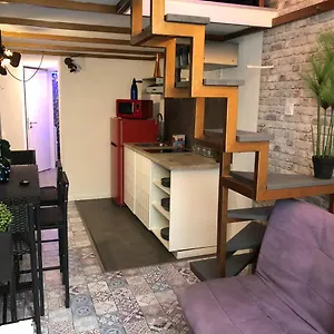 Corvin Ruinpub Design Apartament
