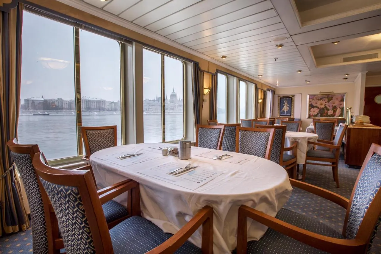 Onriver Hotels - Ms Cezanne Budapest Magyarország
