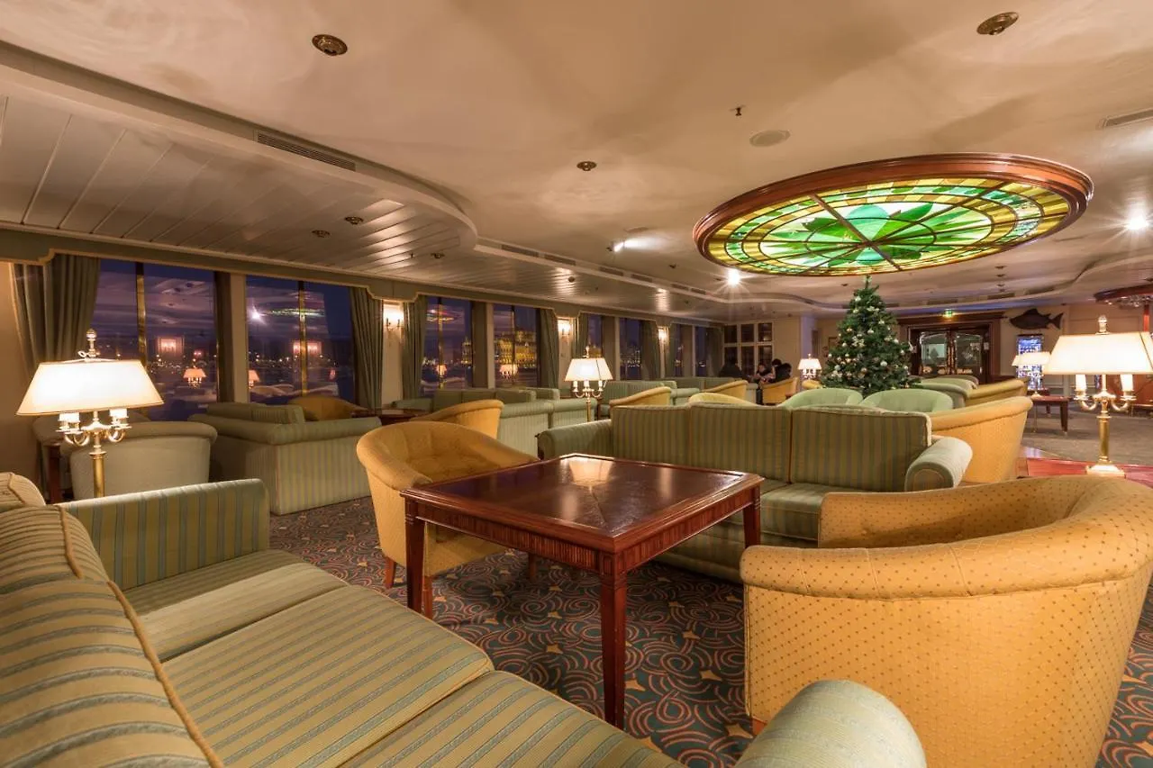 Onriver Hotels - Ms Cezanne Budapest 4*,  Magyarország